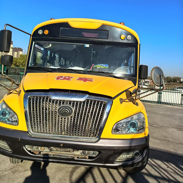 大鼻子校車價(jià)格